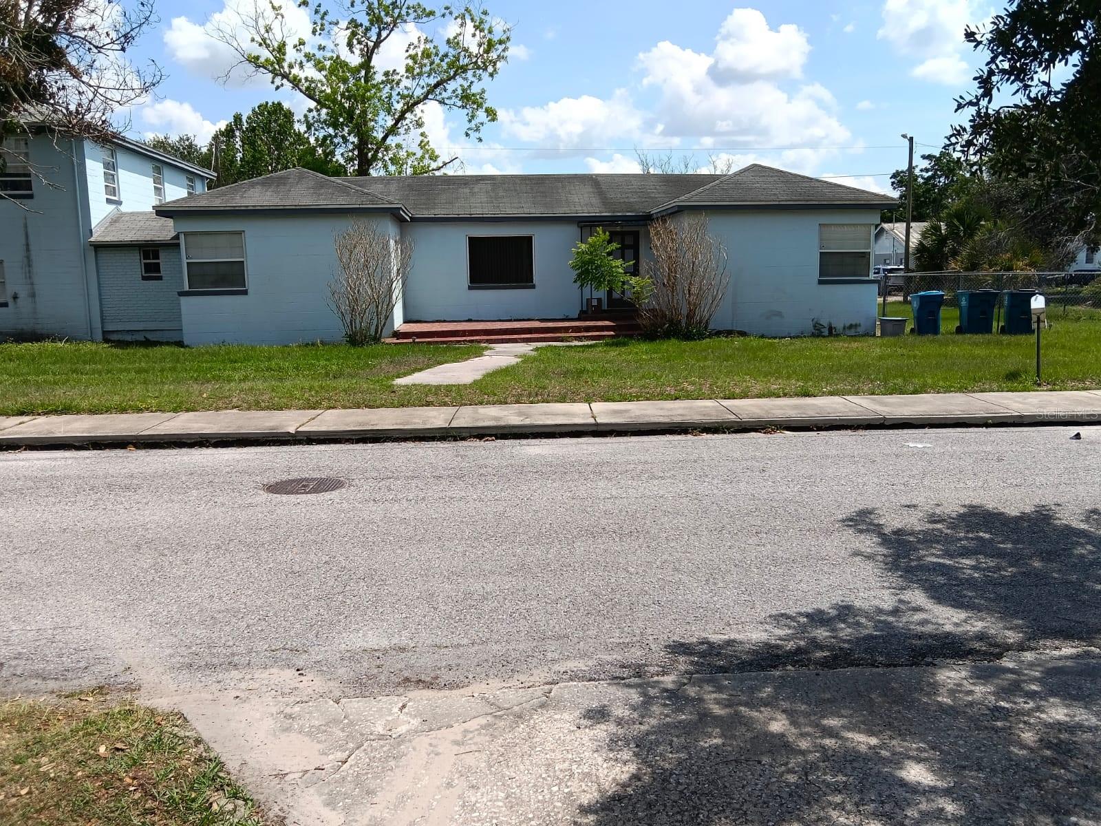 1011 NE 2ND ST, MULBERRY, FL — photo 7