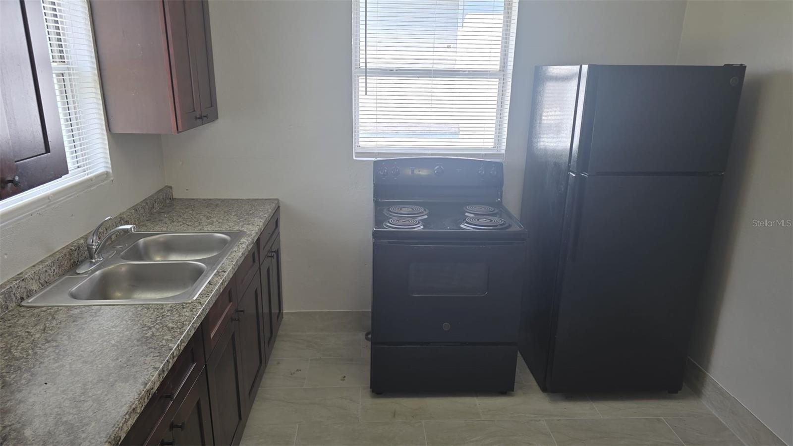 1011 NE 2ND ST, MULBERRY, FL — photo 25