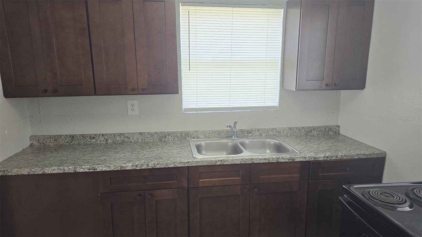1011 NE 2ND ST, MULBERRY, FL — photo 27