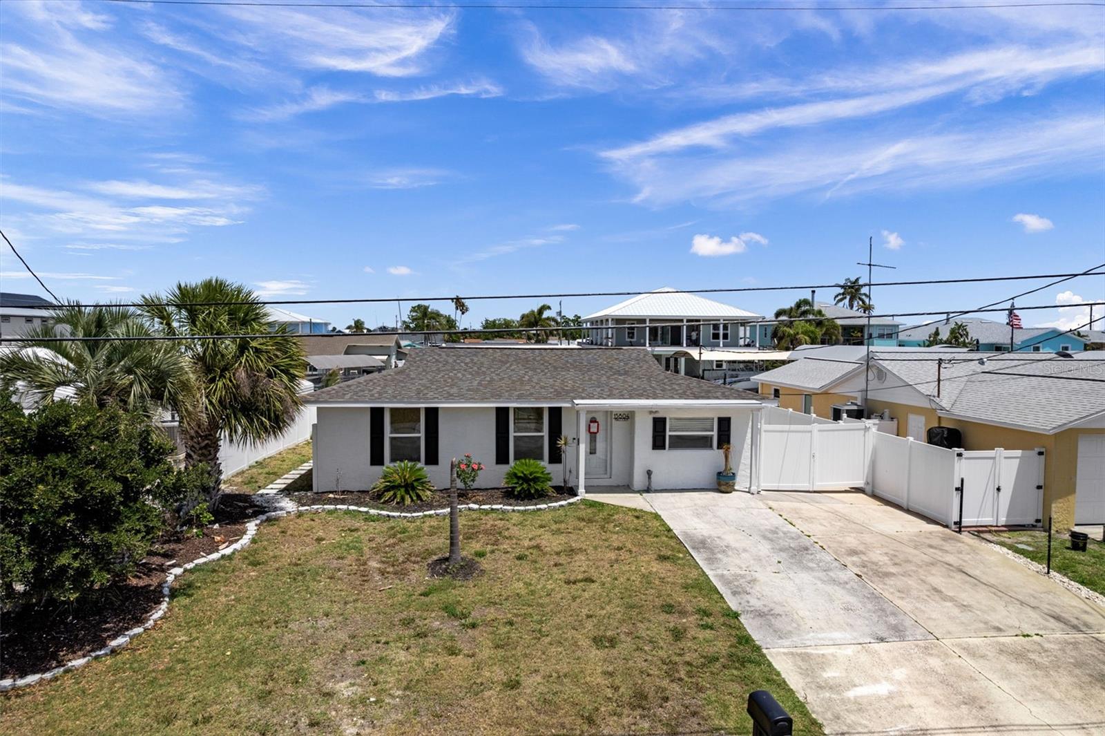 13804 MALCOLM AVE, HUDSON, FL — photo 2