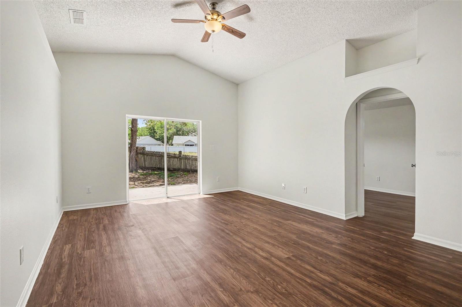 700 KENMOORE CT, EUSTIS, FL — photo 5