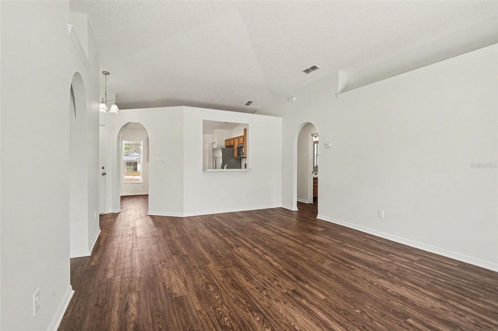 700 KENMOORE CT, EUSTIS, FL — photo 7