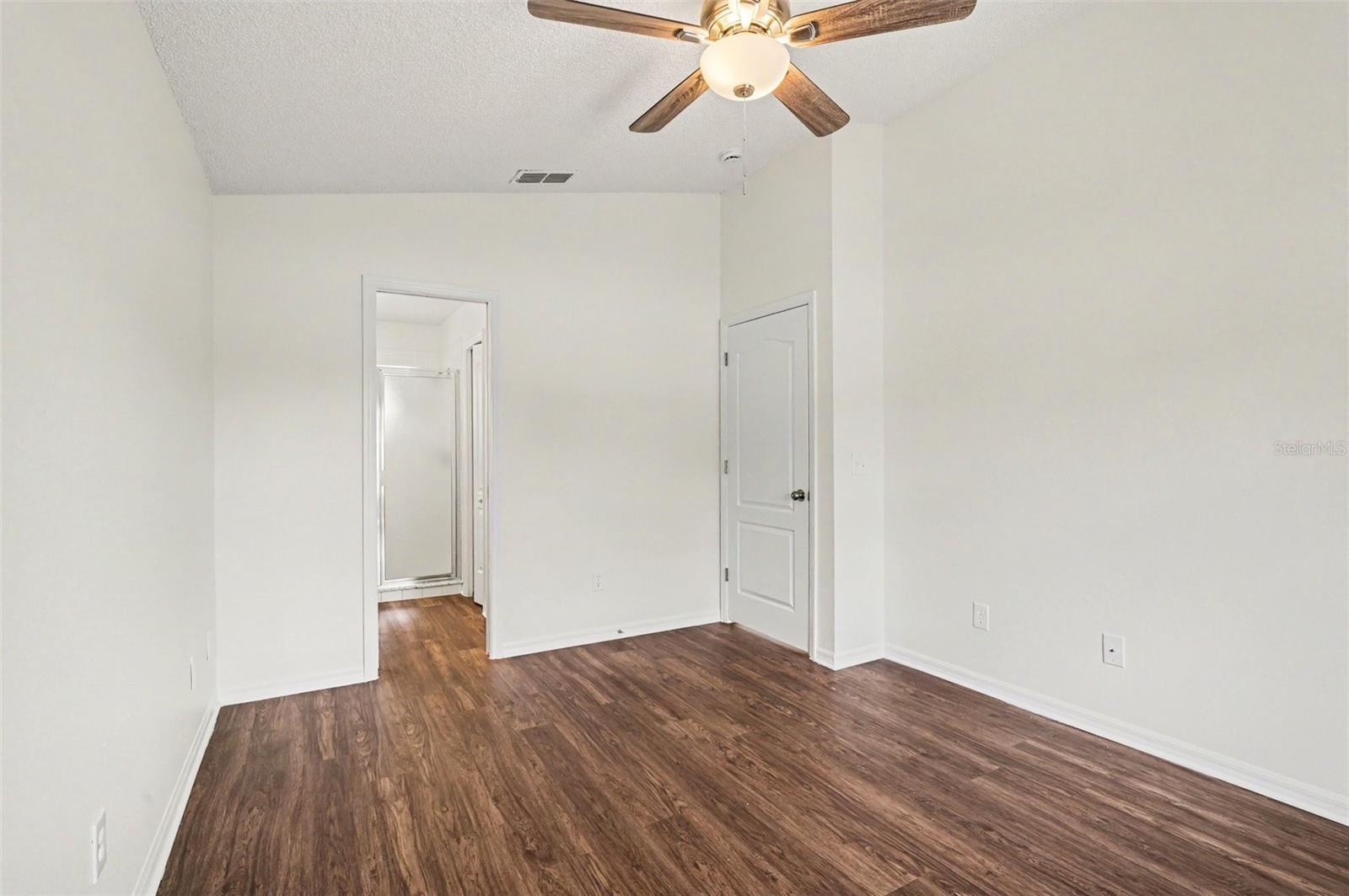 700 KENMOORE CT, EUSTIS, FL — photo 18