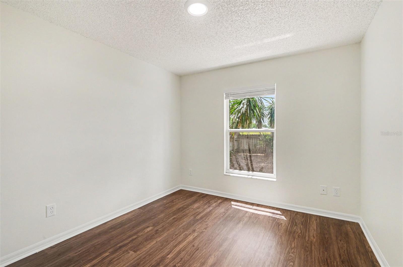 700 KENMOORE CT, EUSTIS, FL — photo 25