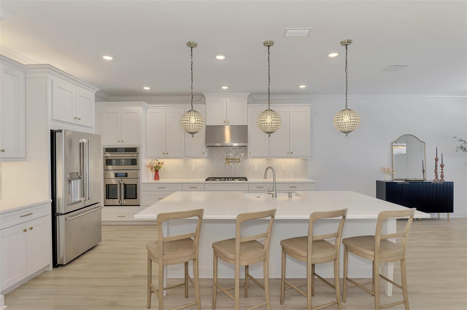 10192 MILKY WAY CIR, SARASOTA, FL — photo 12