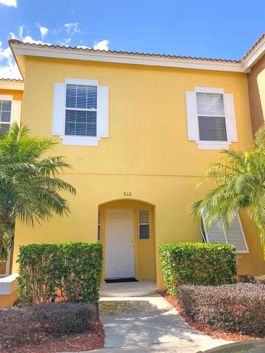 910 PARK TERRACE CIR, KISSIMMEE, FL