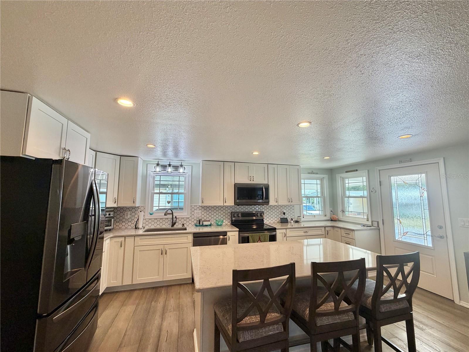 121 TAMARISK WAY, LEESBURG, FL — photo 17