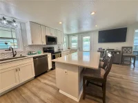 121 TAMARISK WAY — photo 20