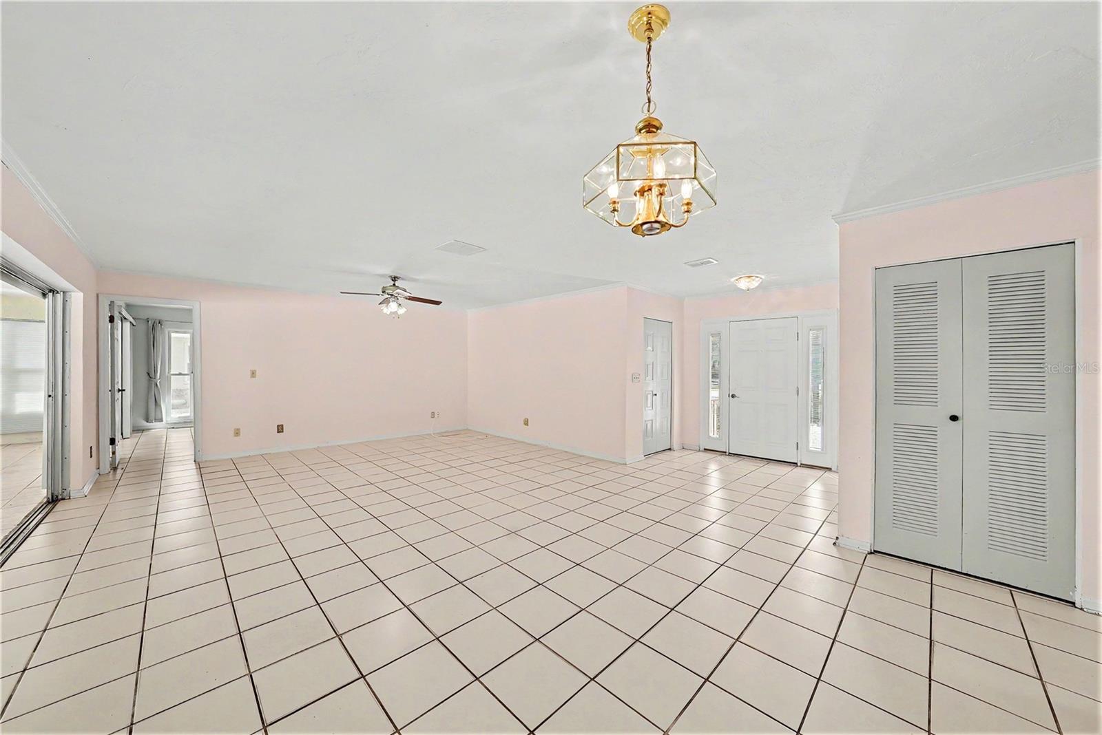 1703 NEW BEDFORD DR, SUN CITY CENTER, FL — photo 5