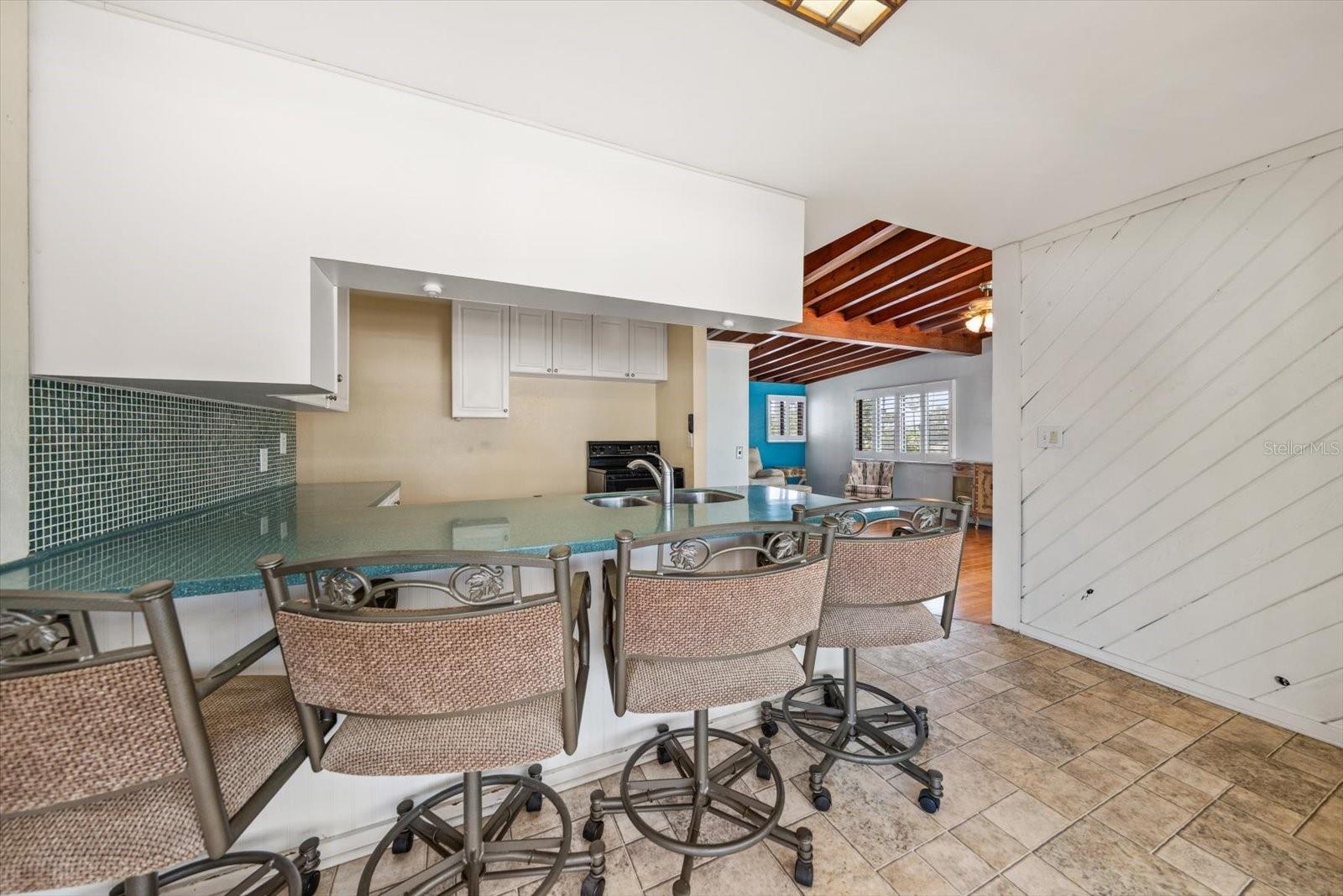 40 77TH AVE, TREASURE ISLAND, FL — photo 11