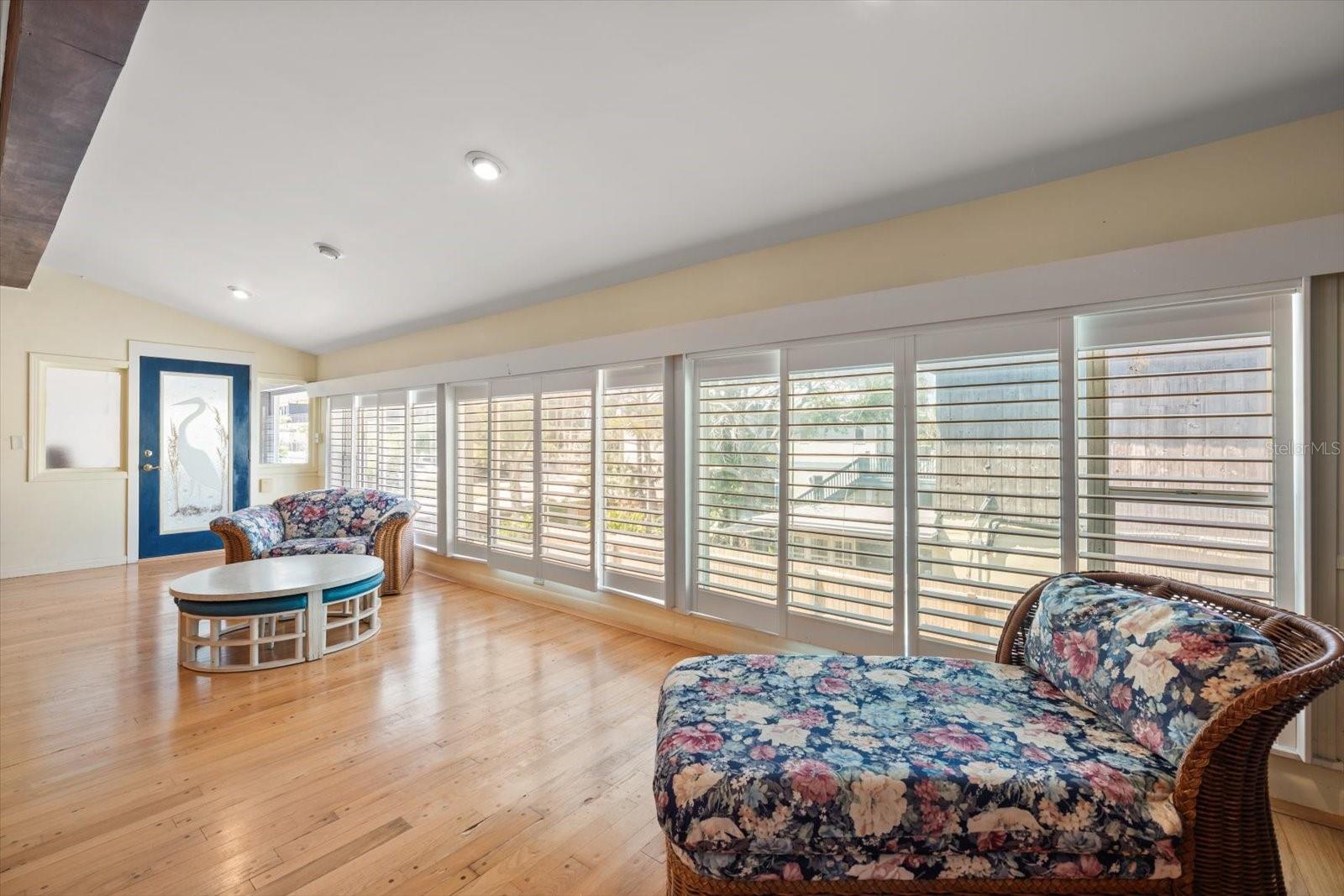 40 77TH AVE, TREASURE ISLAND, FL — photo 23