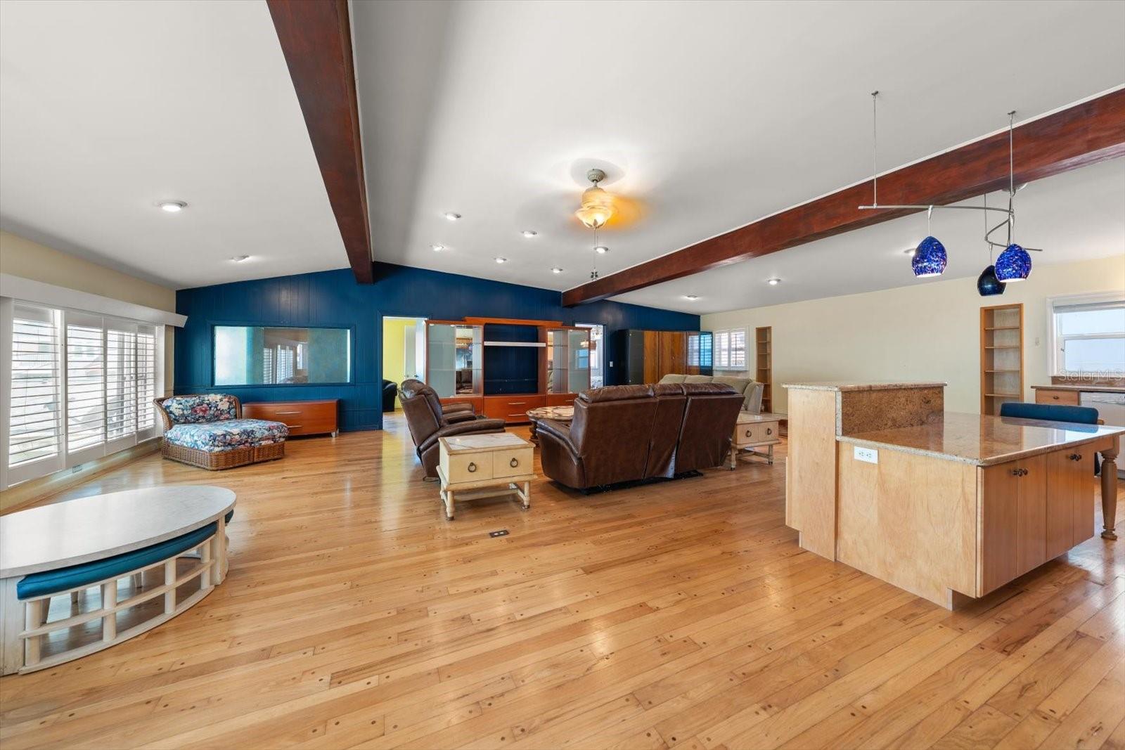 40 77TH AVE, TREASURE ISLAND, FL — photo 24