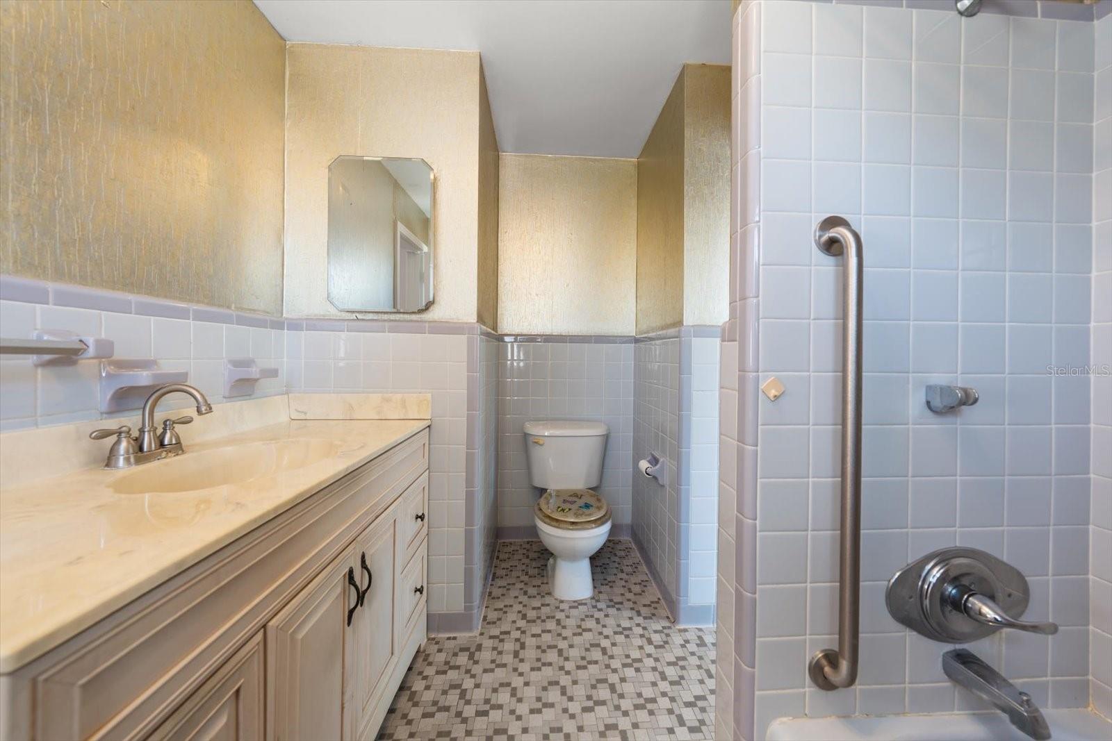 40 77TH AVE, TREASURE ISLAND, FL — photo 29