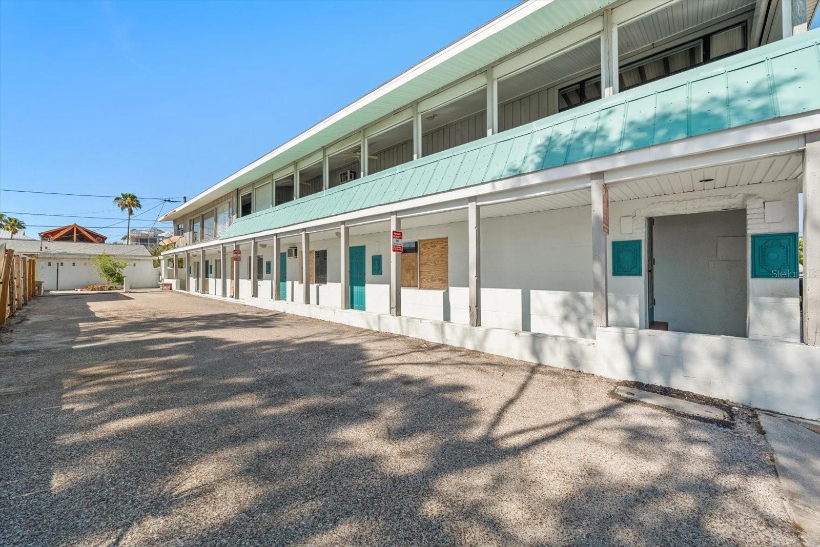 40 77TH AVE, TREASURE ISLAND, FL — photo 39