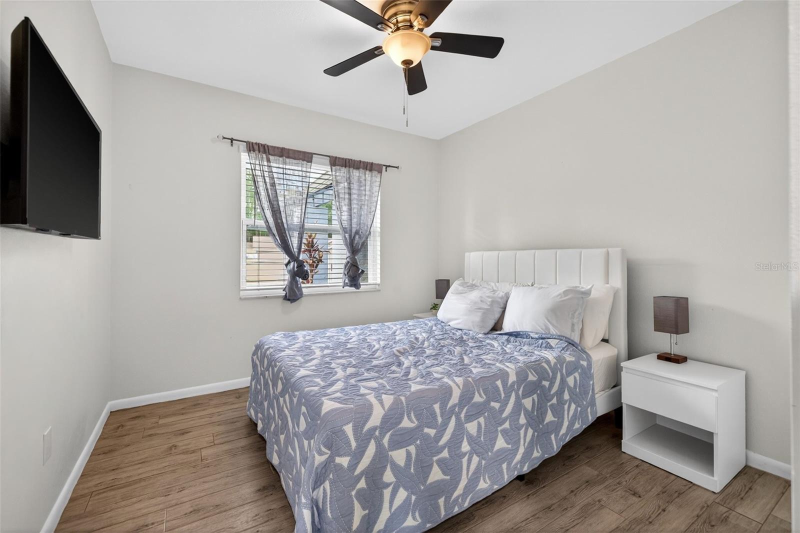 2705 LAKEVILLE DR, TAMPA, FL — photo 17