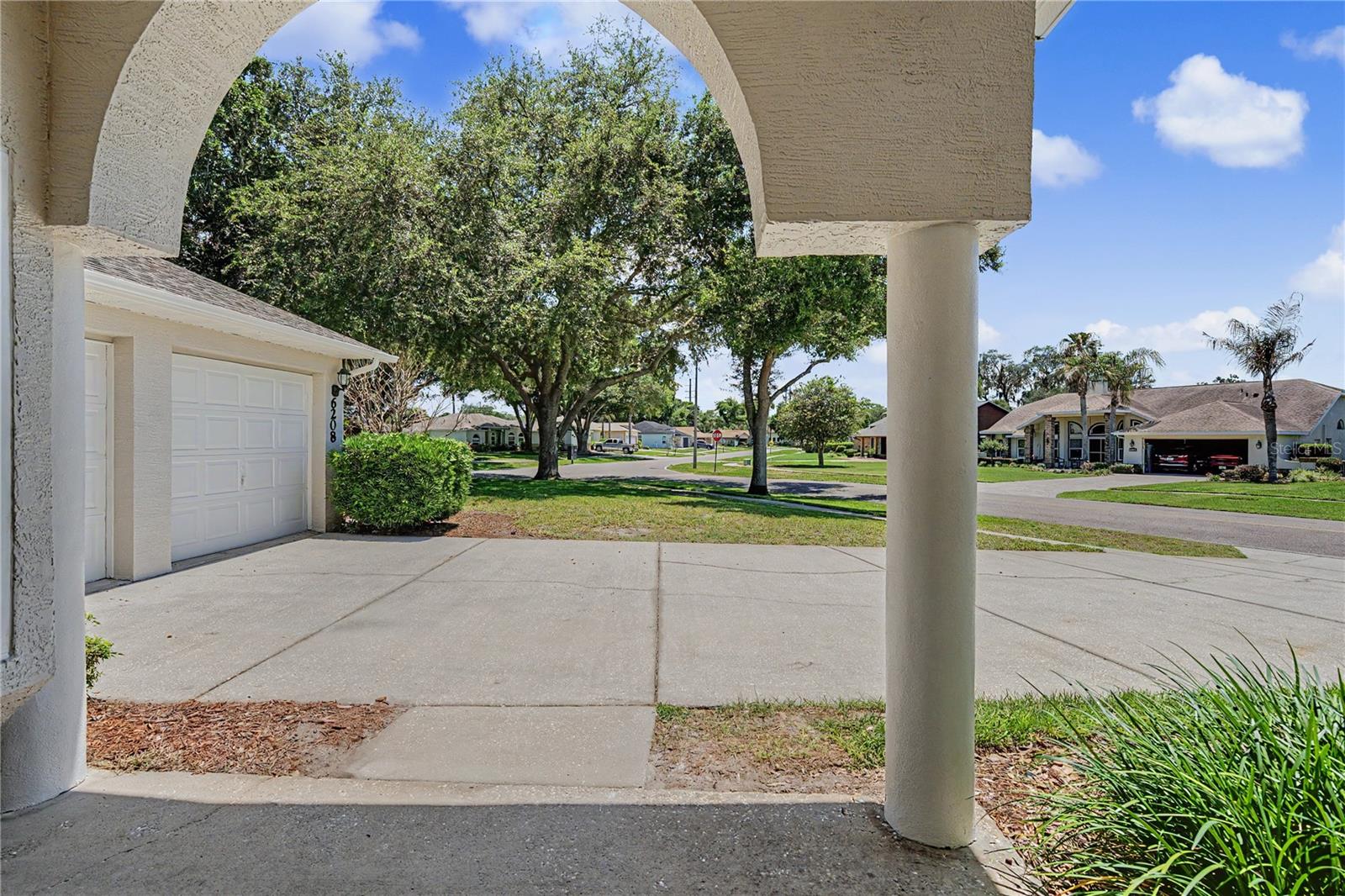 6208 HUNTINGTON DRIVE, ZEPHYRHILLS, FL — photo 7