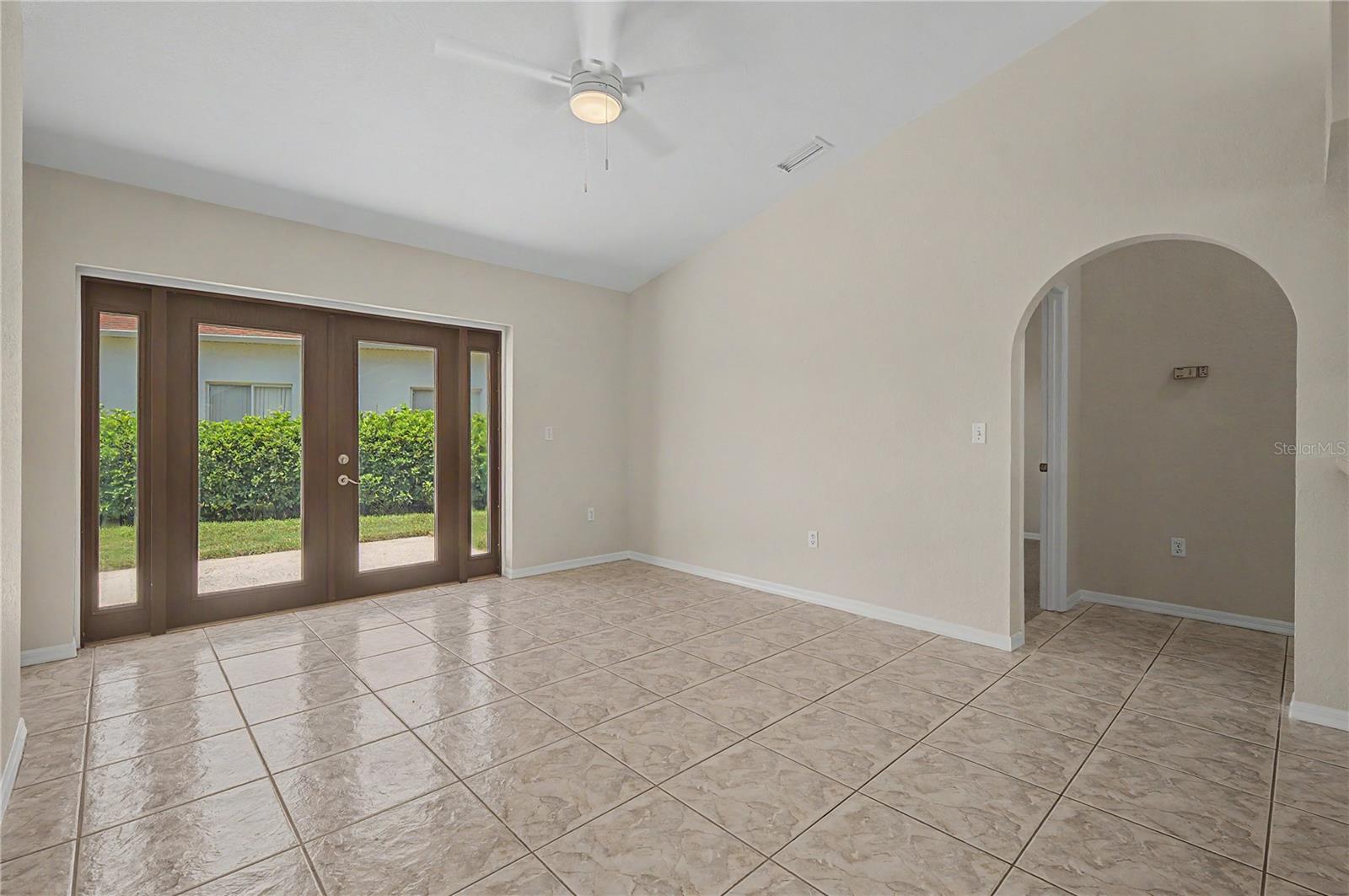 6208 HUNTINGTON DRIVE, ZEPHYRHILLS, FL — photo 19