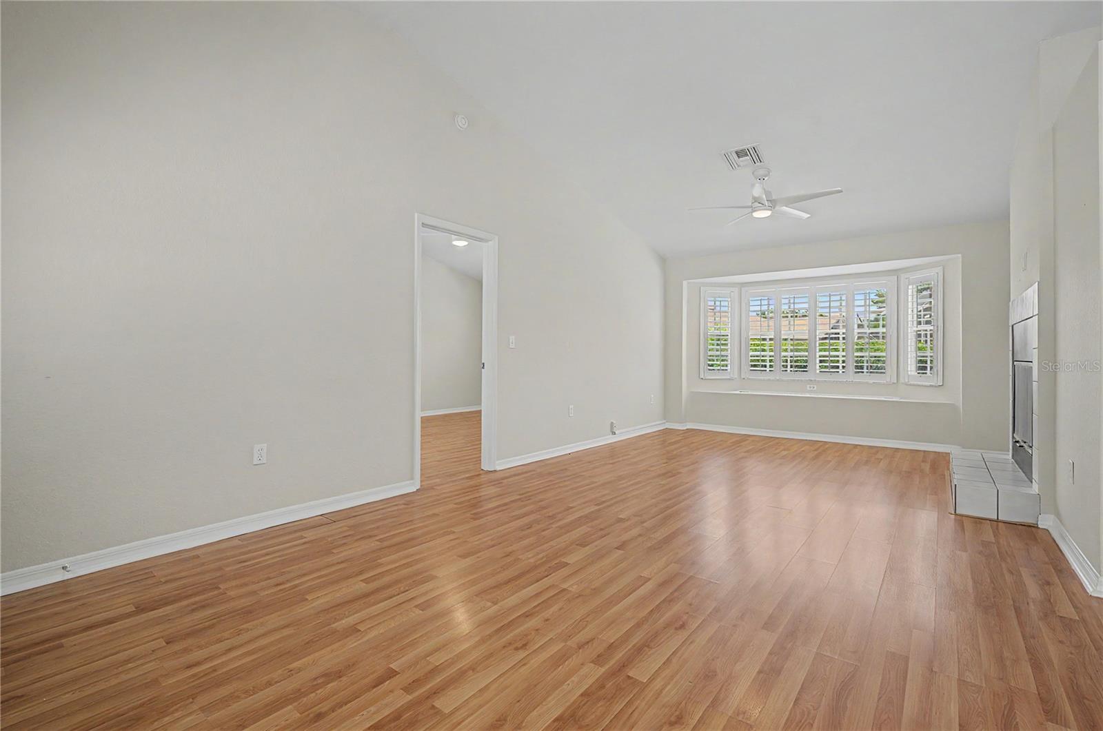 6208 HUNTINGTON DRIVE, ZEPHYRHILLS, FL — photo 23