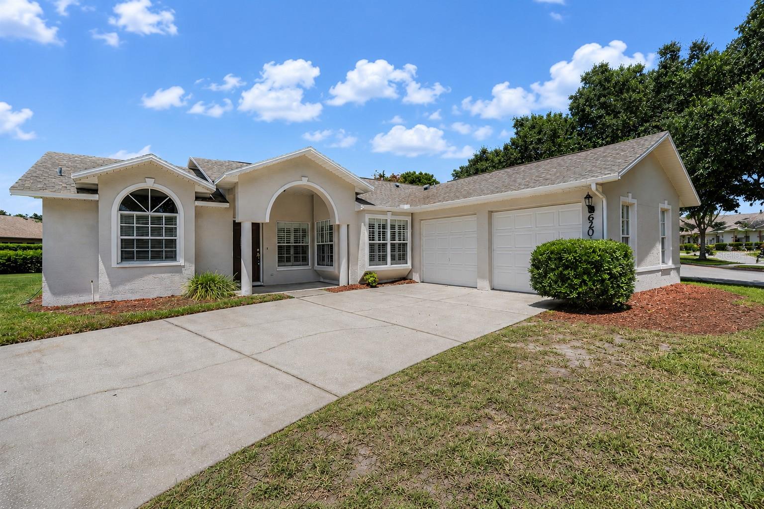 6208 HUNTINGTON DRIVE, ZEPHYRHILLS, FL — photo 27