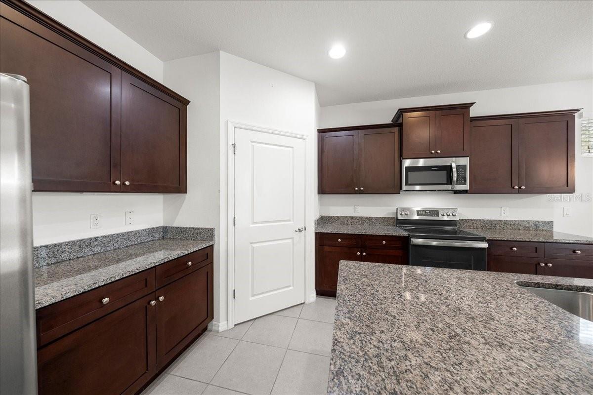 9139 SW 60TH COURT RD, OCALA, FL — photo 26