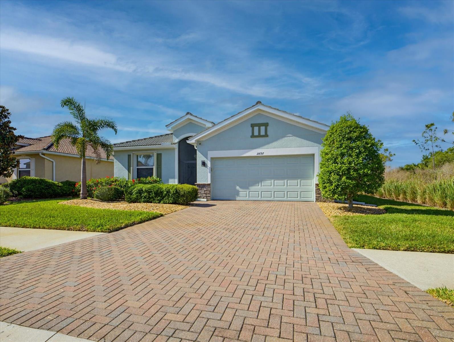 11697 SPOTTED MARGAY AVE, VENICE, FL — photo 32