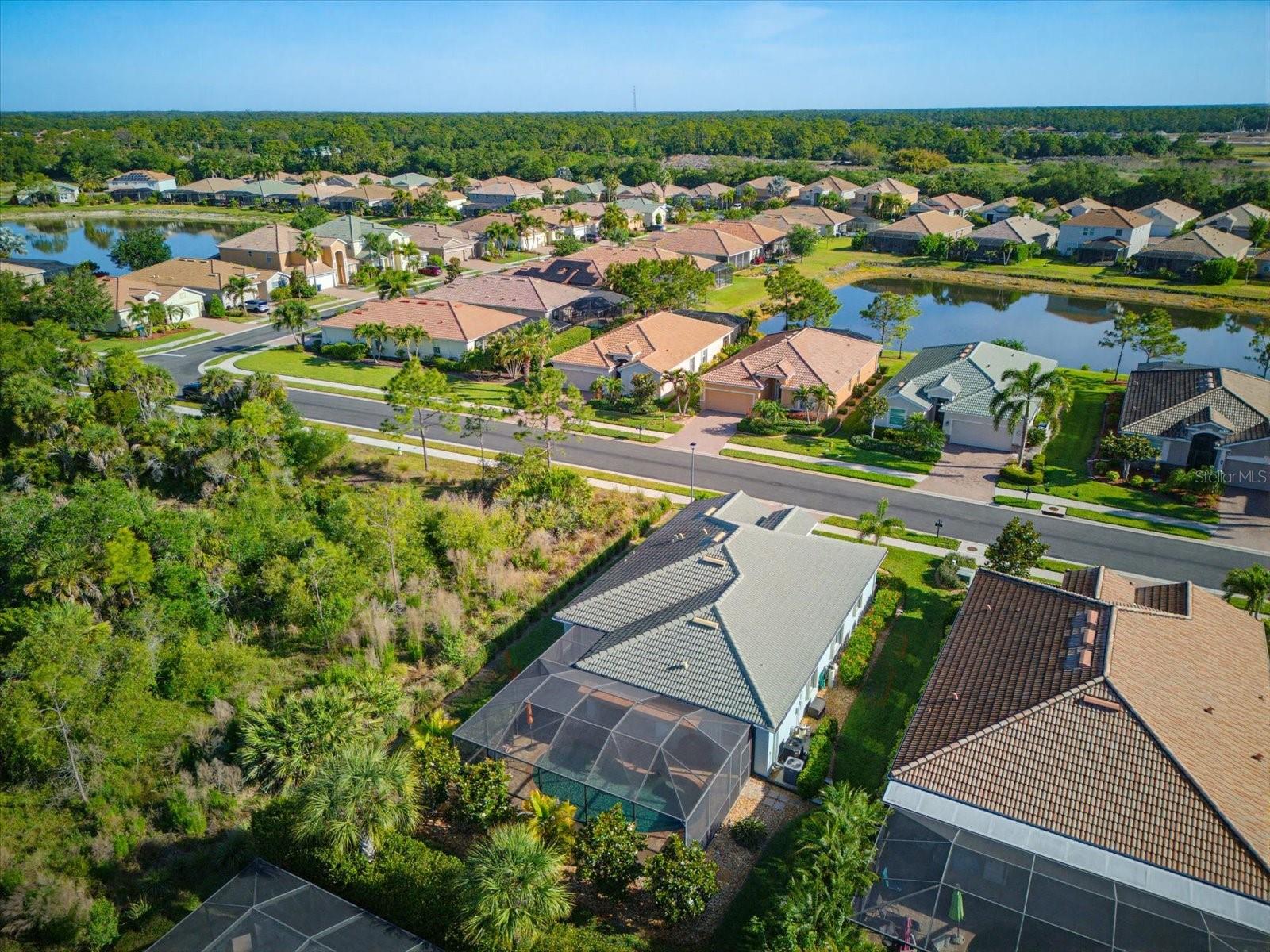 11697 SPOTTED MARGAY AVE, VENICE, FL — photo 37