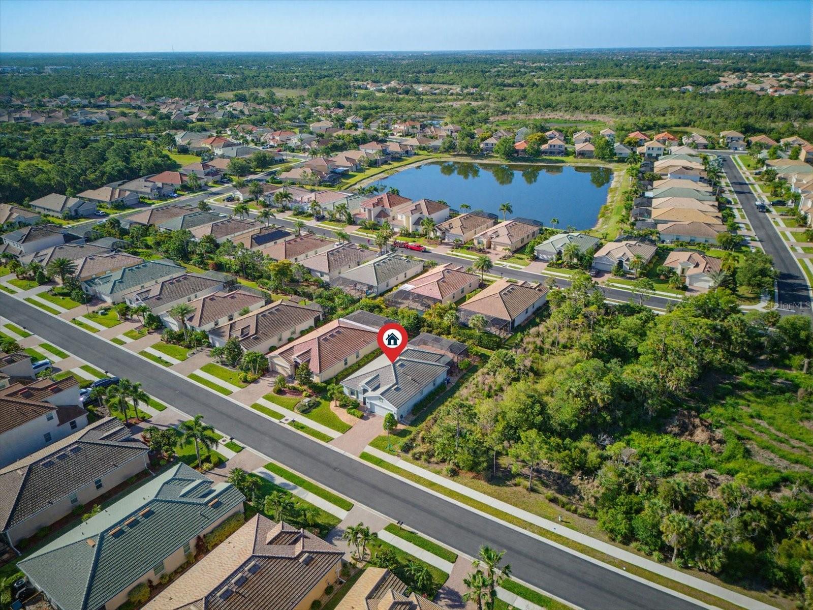 11697 SPOTTED MARGAY AVE, VENICE, FL — photo 43