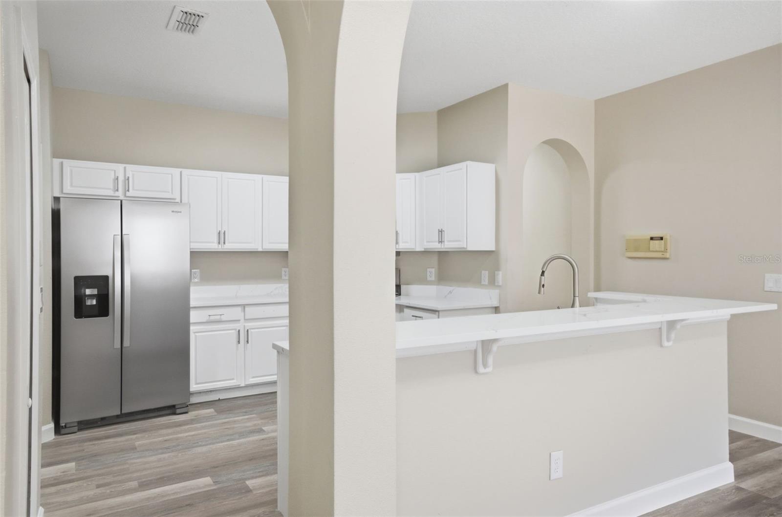 1212 LONGVILLE CIR, TAVARES, FL — photo 24