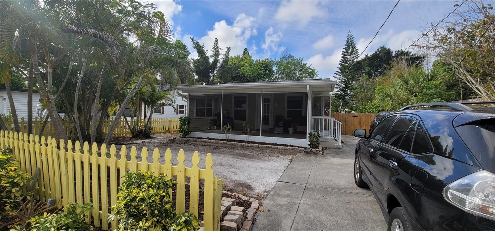 2912 HAWTHORNE ST, SARASOTA, FL