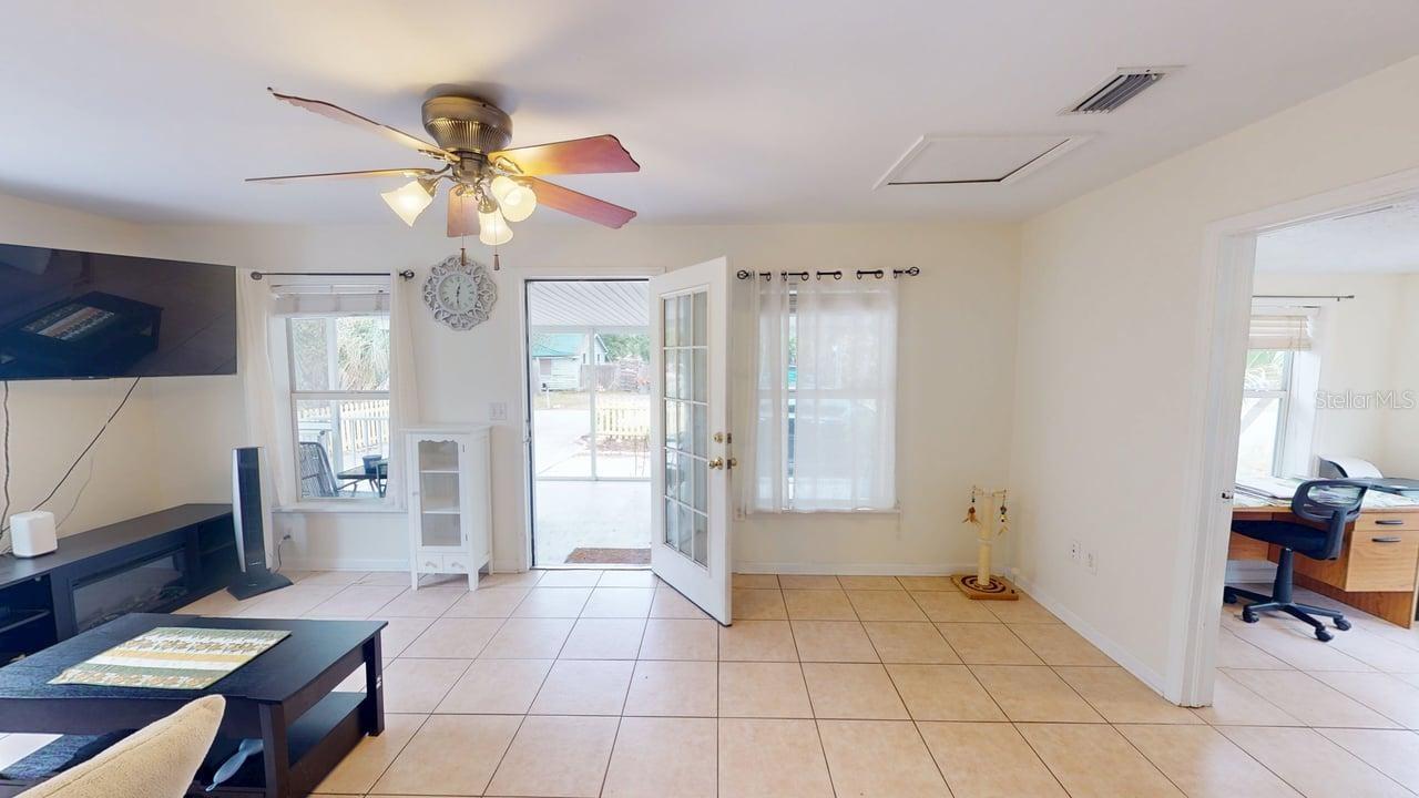 2912 HAWTHORNE ST, SARASOTA, FL — photo 13