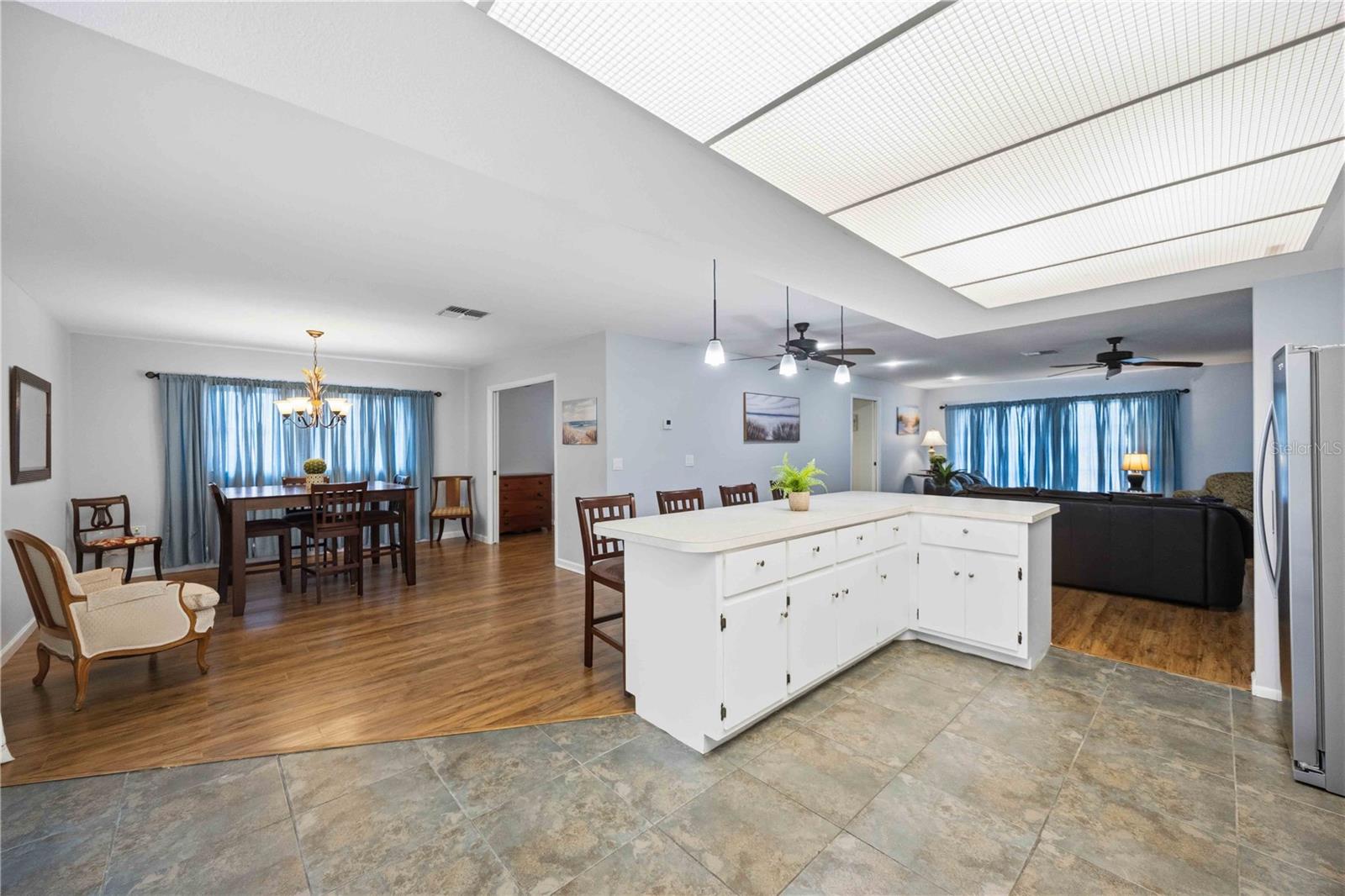 2091 CANNOLOT BLVD, PORT CHARLOTTE, FL — photo 14