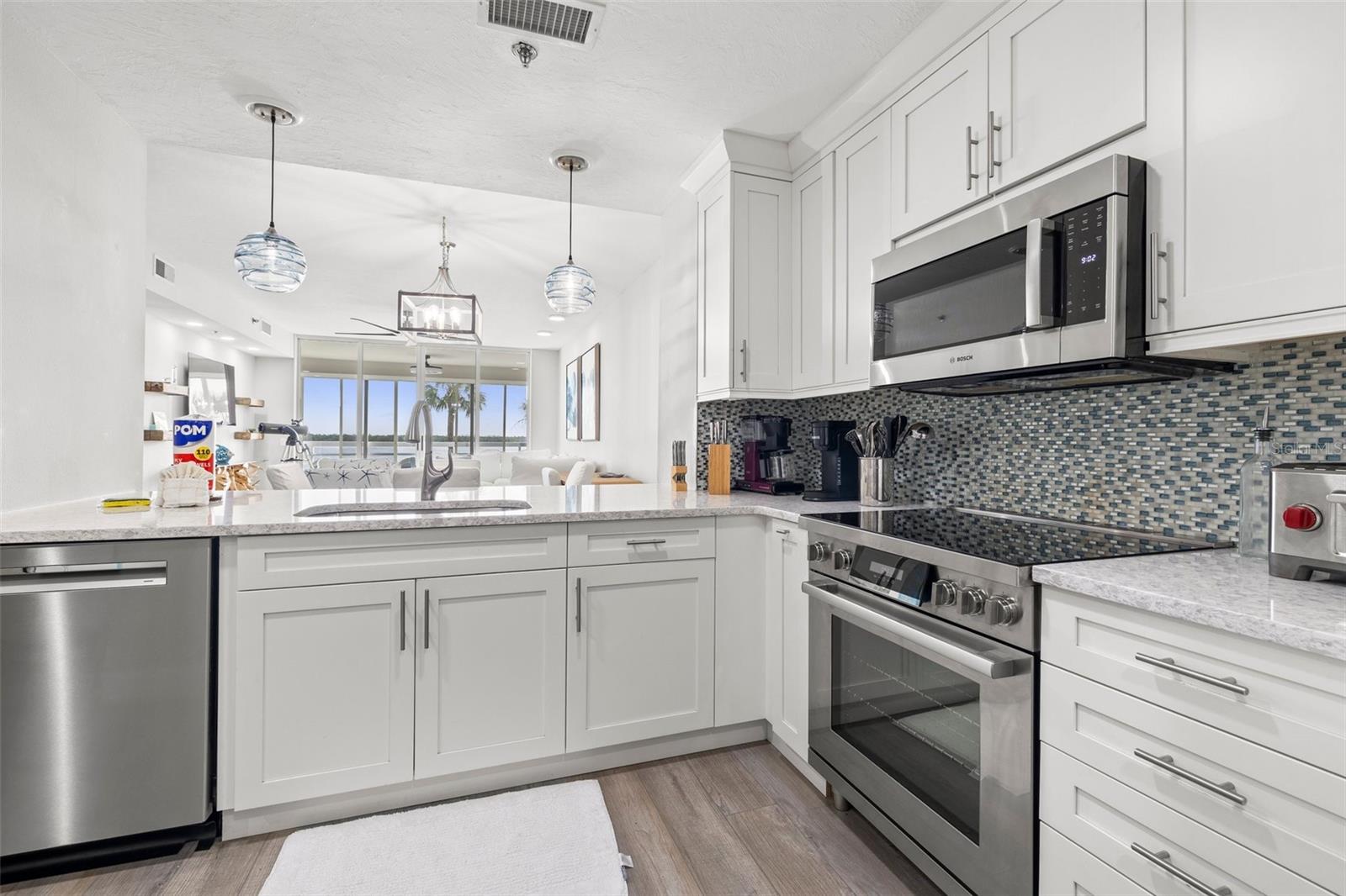615 DREAM ISLAND PL #210, LONGBOAT KEY, FL — photo 3