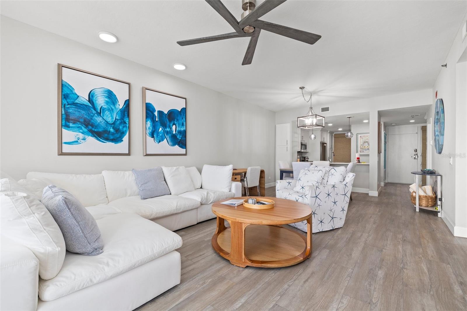 615 DREAM ISLAND PL #210, LONGBOAT KEY, FL — photo 9