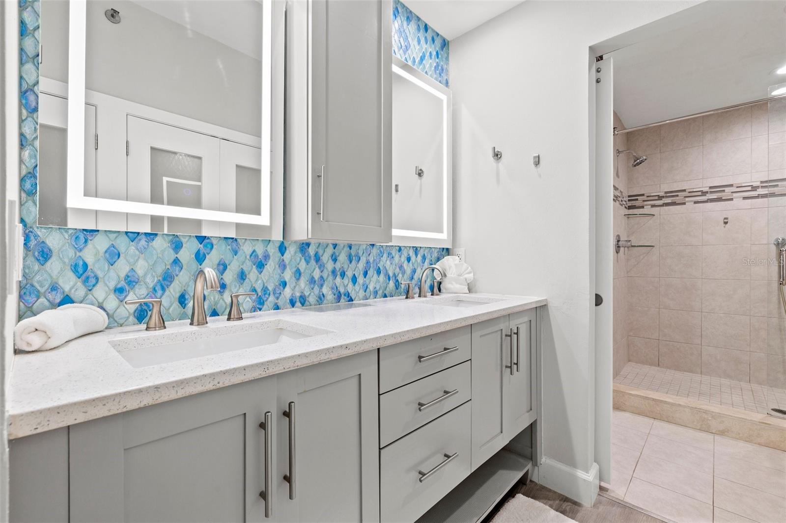 615 DREAM ISLAND PL #210, LONGBOAT KEY, FL — photo 16