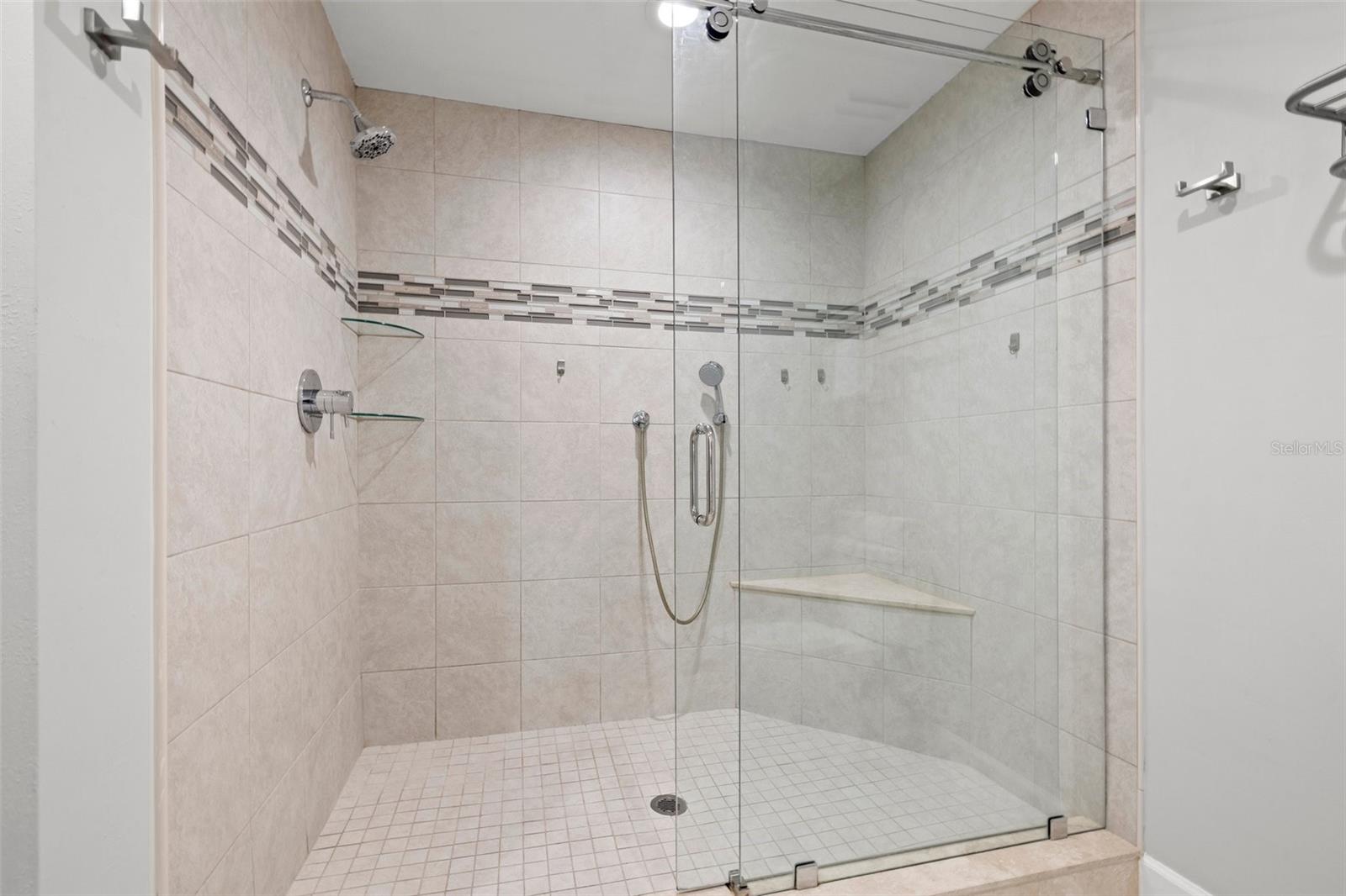615 DREAM ISLAND PL #210, LONGBOAT KEY, FL — photo 17