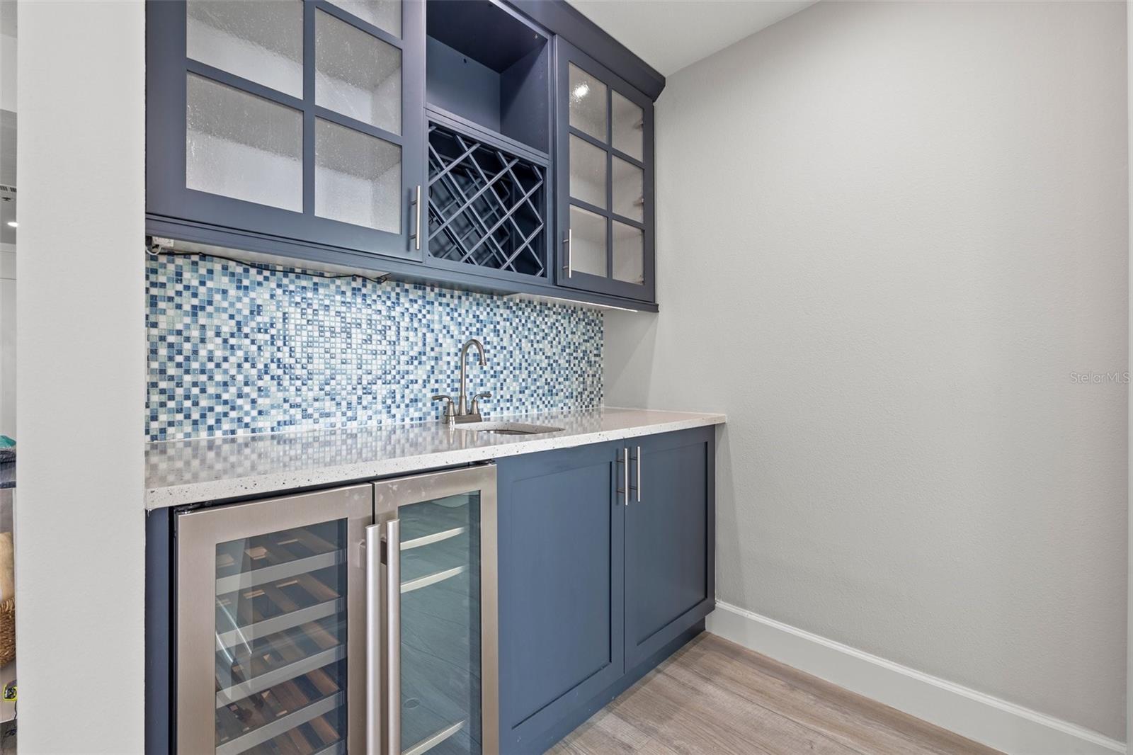 615 DREAM ISLAND PL #210, LONGBOAT KEY, FL — photo 18