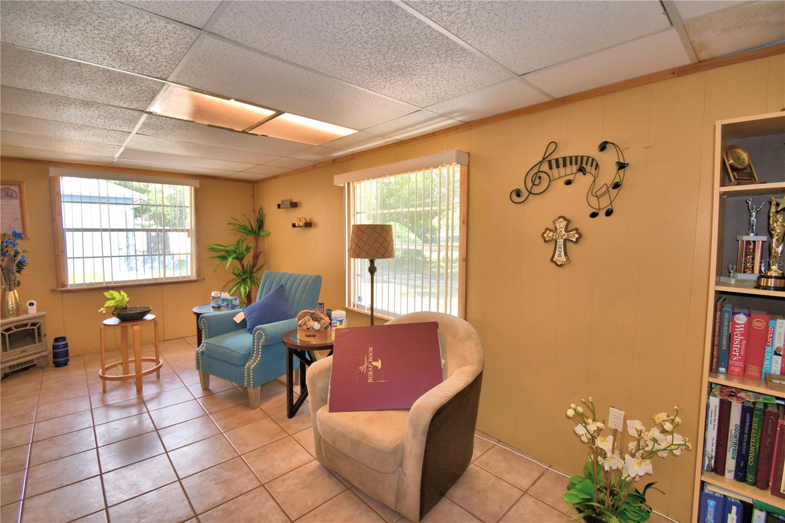 2779 ROBINWOOD DR, CLEARWATER, FL — photo 18