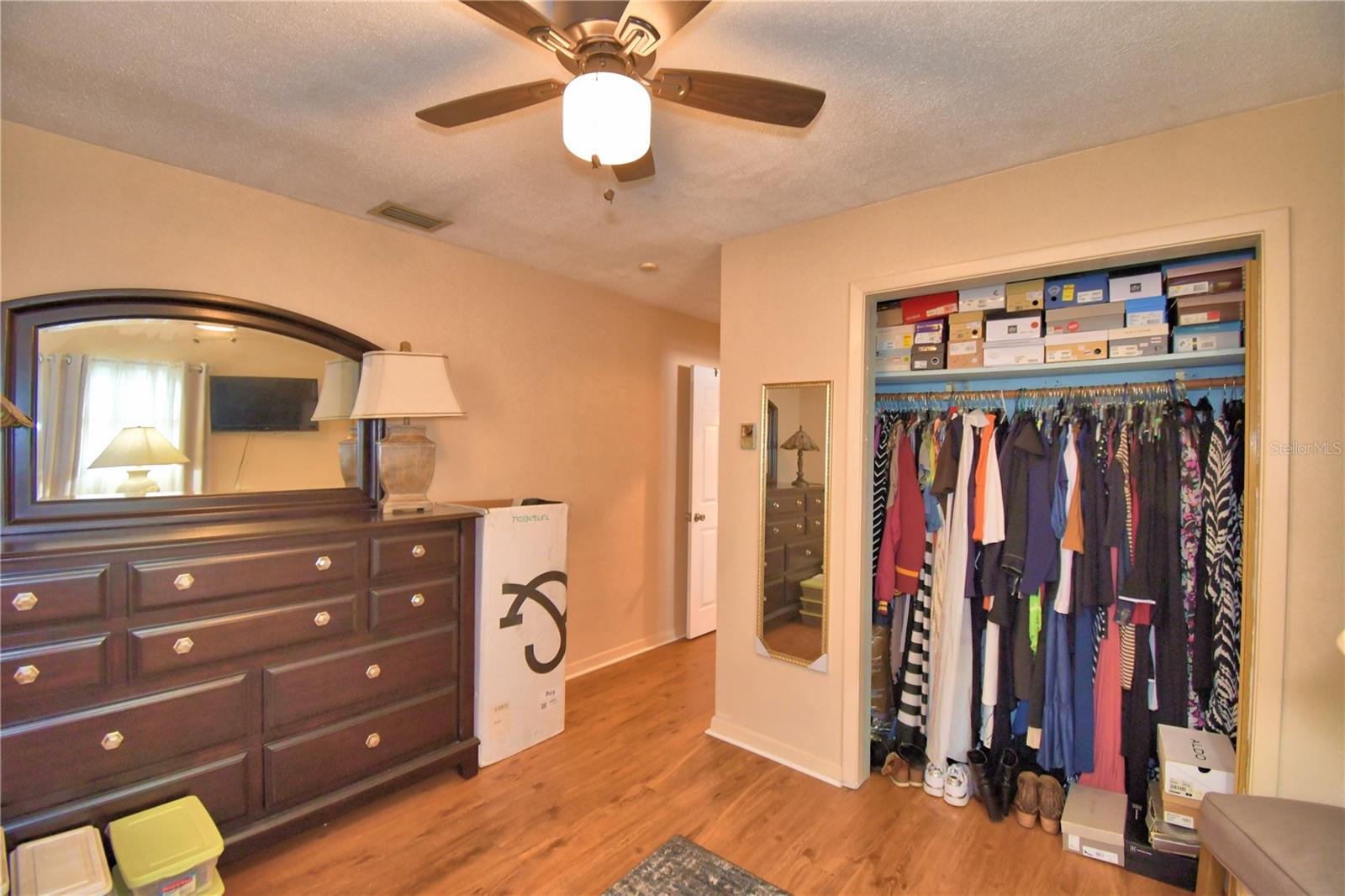 2779 ROBINWOOD DR, CLEARWATER, FL — photo 33