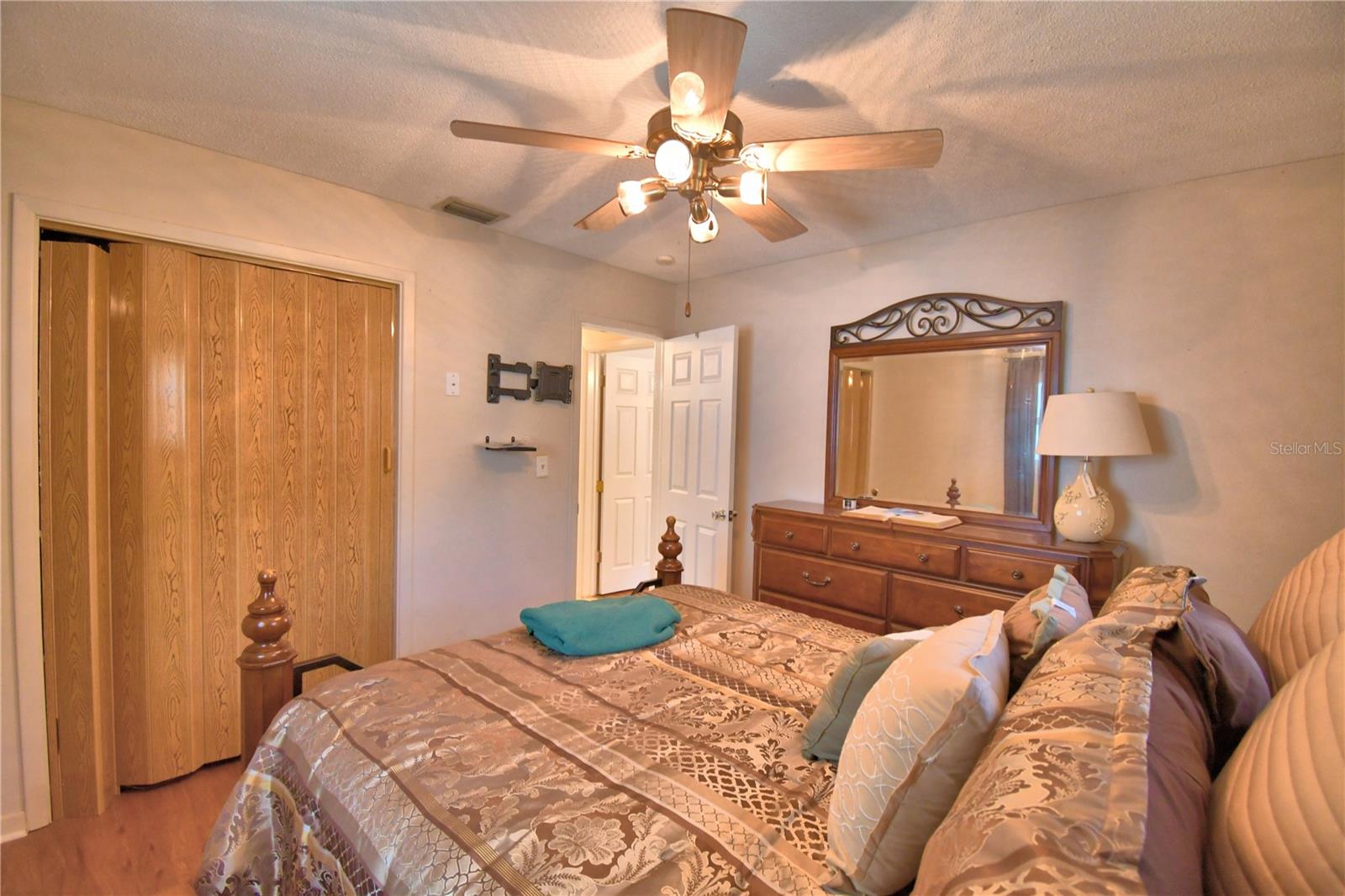 2779 ROBINWOOD DR, CLEARWATER, FL — photo 41