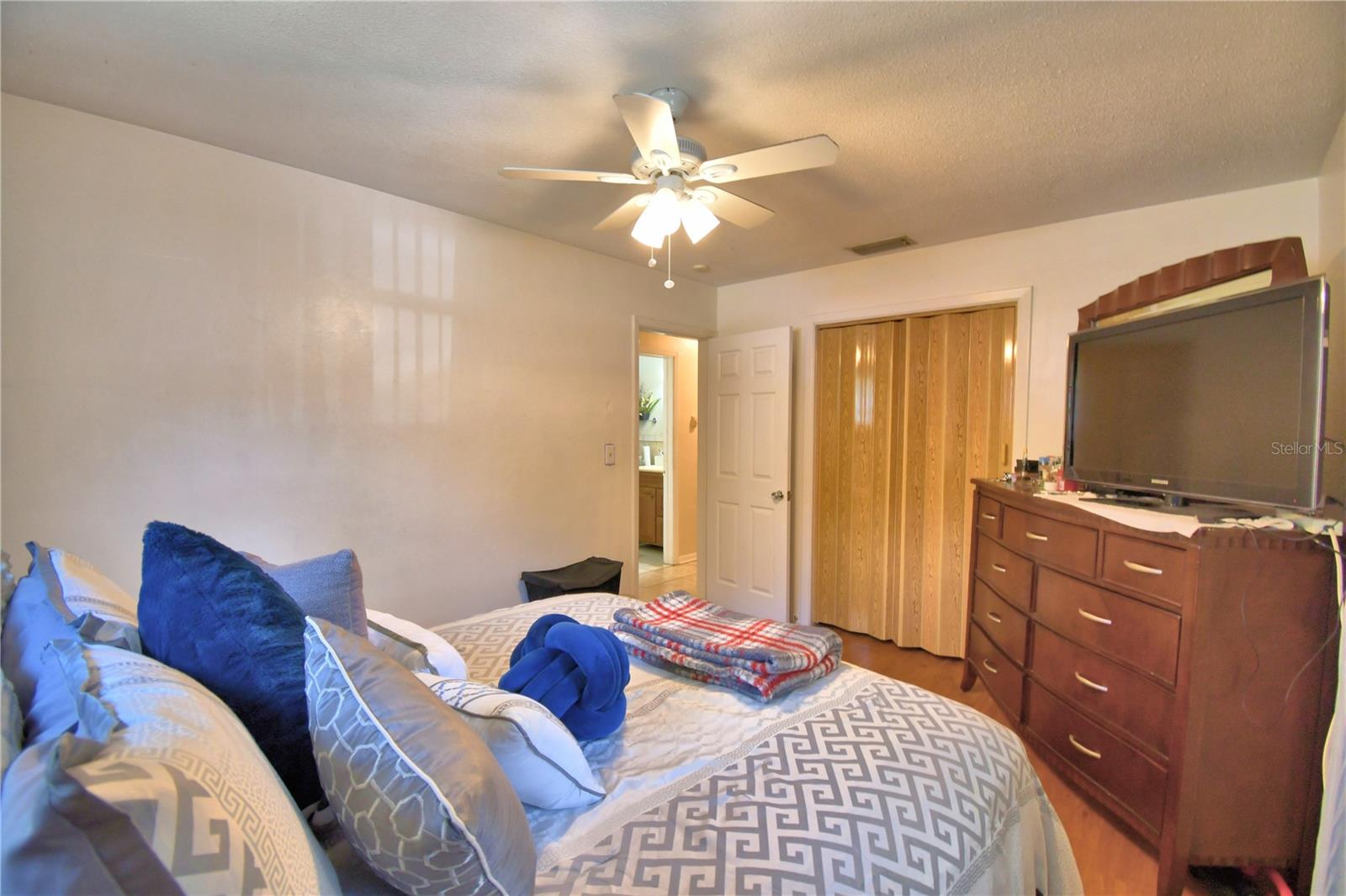 2779 ROBINWOOD DR, CLEARWATER, FL — photo 44