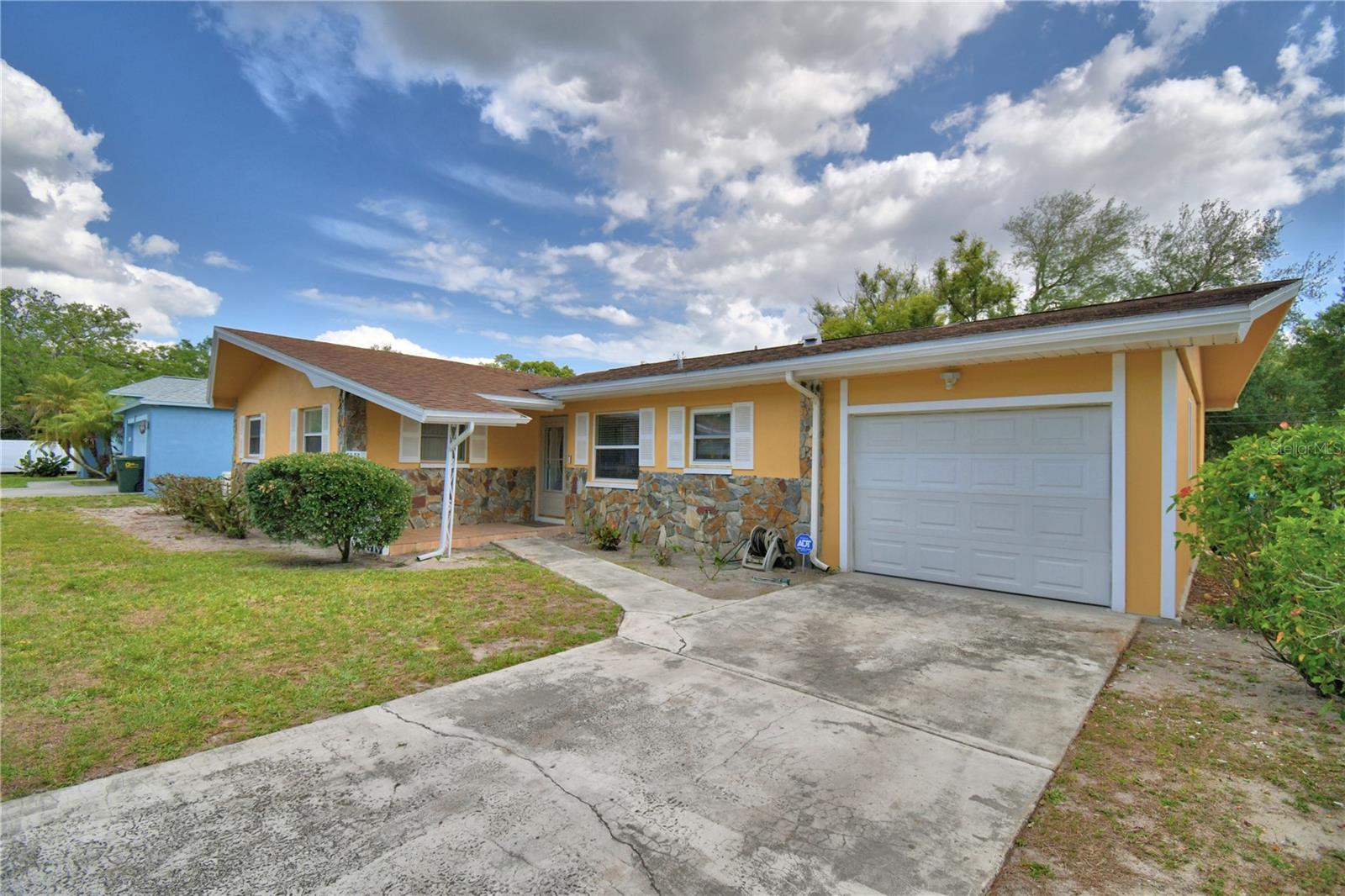 2779 ROBINWOOD DR, CLEARWATER, FL — photo 62