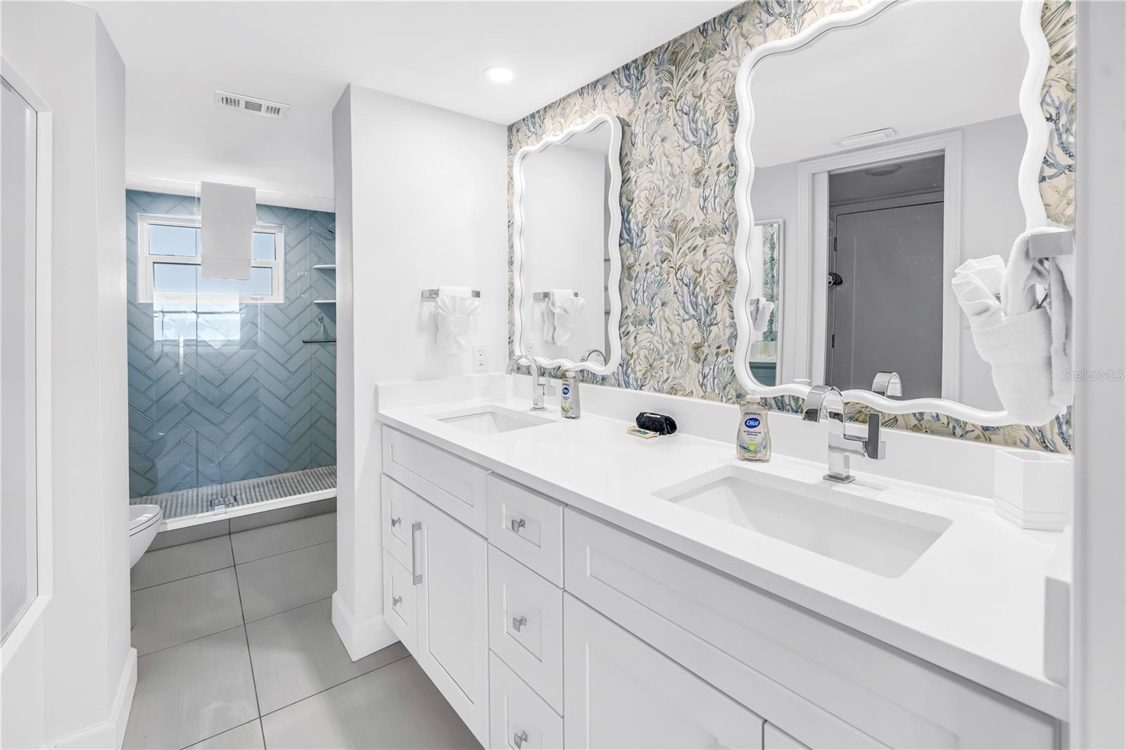 6300 MIDNIGHT PASS RD #702, SARASOTA, FL — photo 24
