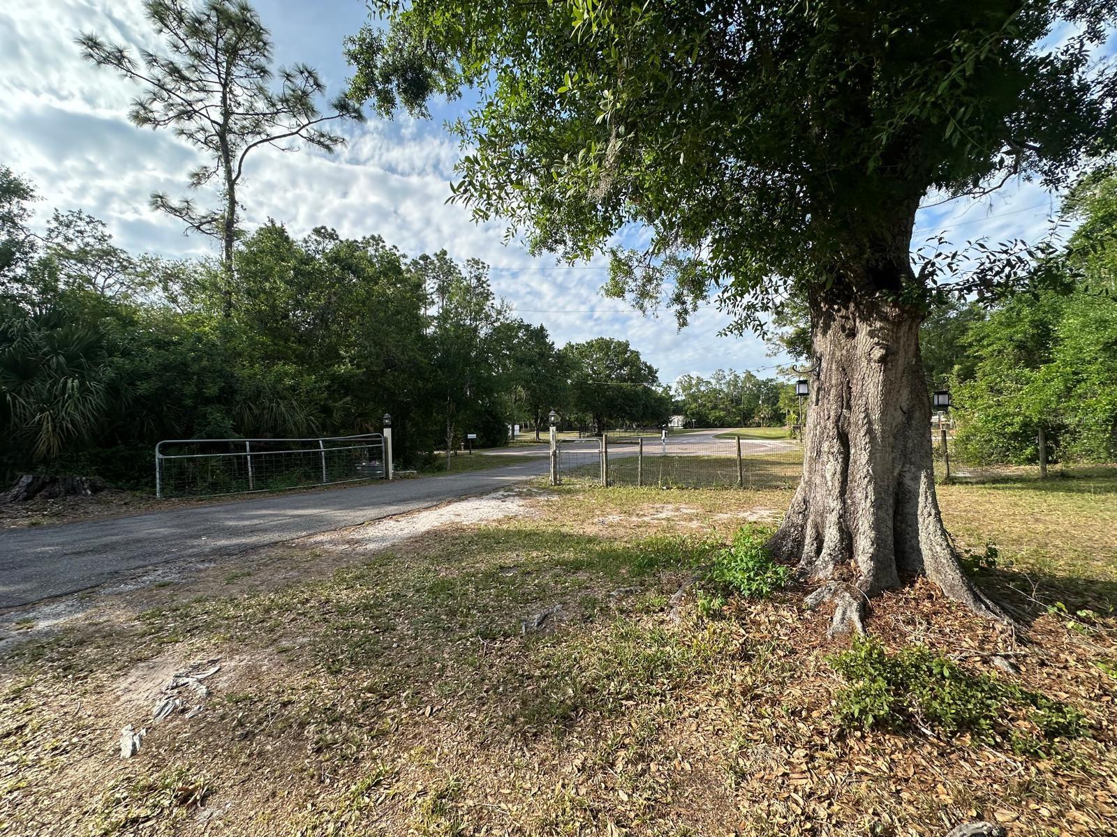 3104 BROKEN ARROW CT, WIMAUMA, FL — photo 11