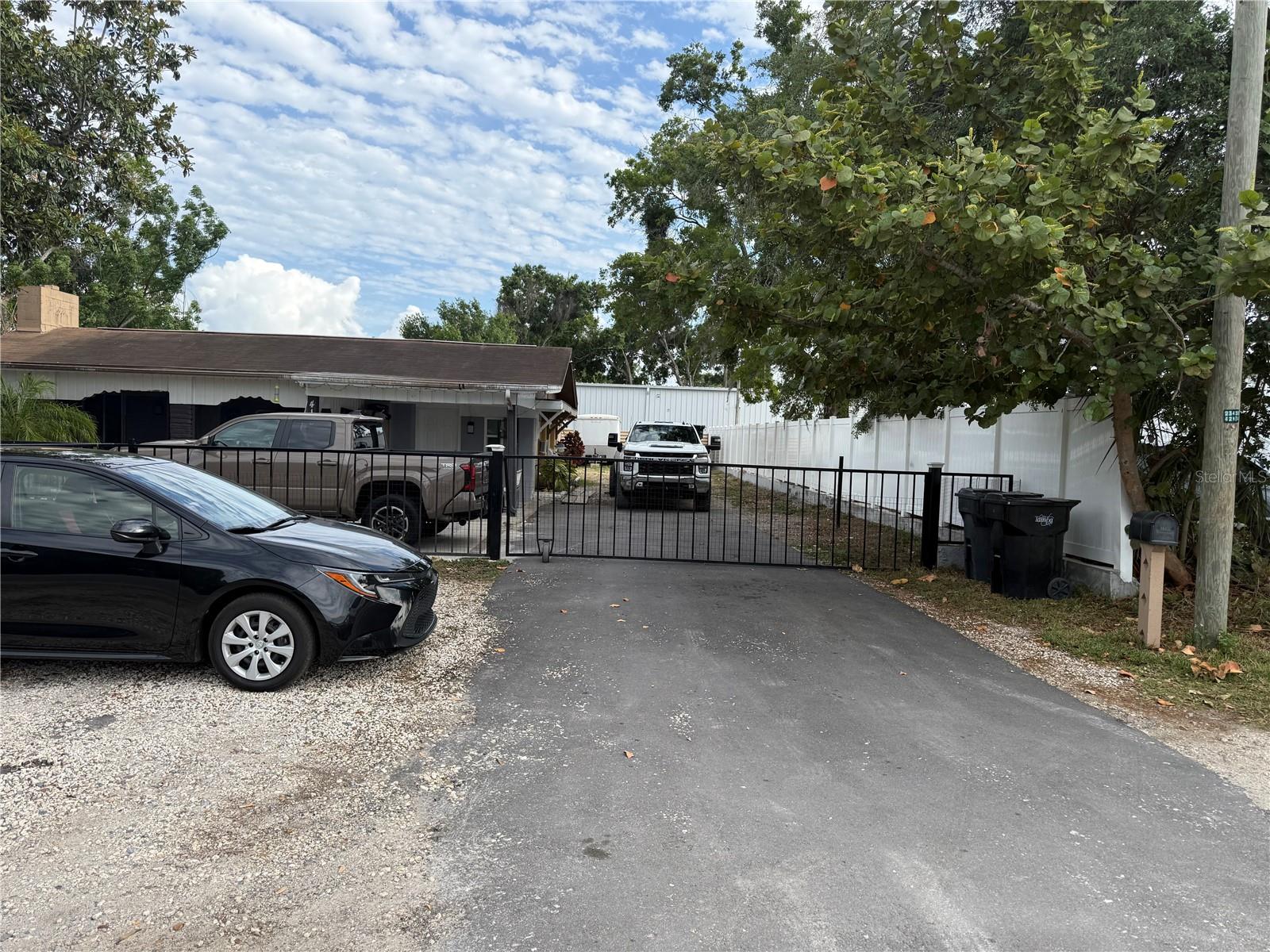 4106 W SOUTH AVE, TAMPA, FL