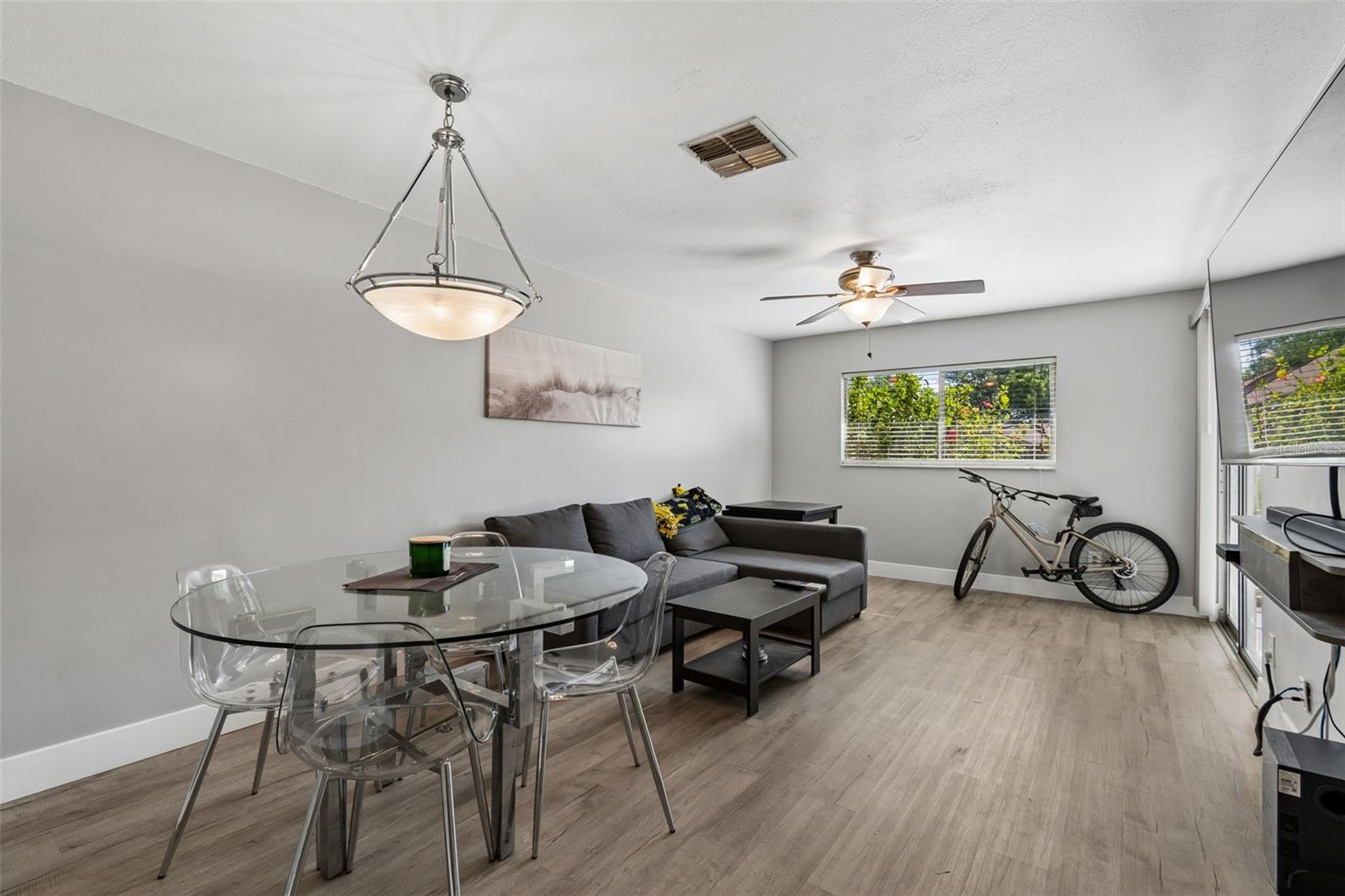 2460 NORTHSIDE DR #604, CLEARWATER, FL — photo 9