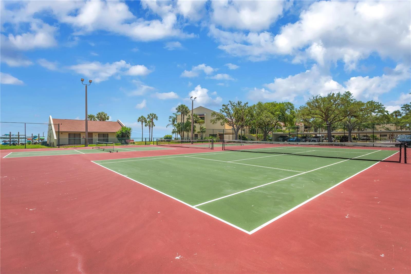 7520 SUNSHINE SKYWAY LN S #P5, ST PETERSBURG, FL — photo 12