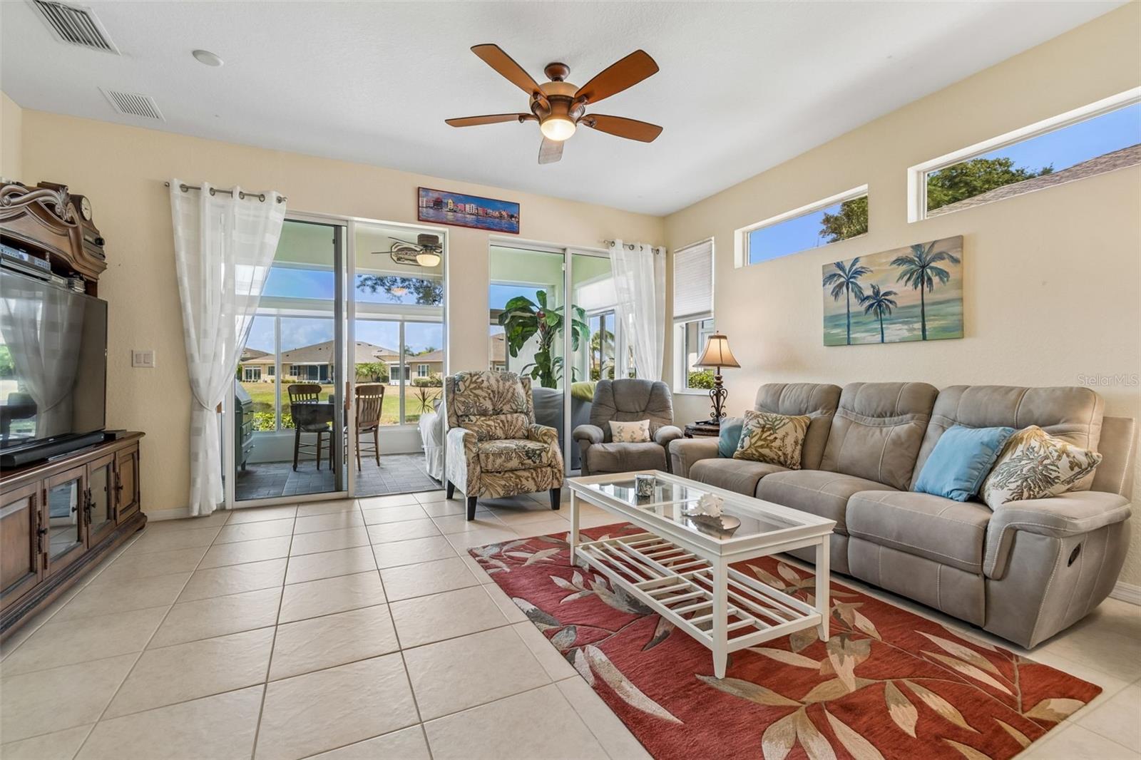 2011 SIFIELD GREENS WAY #71, SUN CITY CENTER, FL — photo 3
