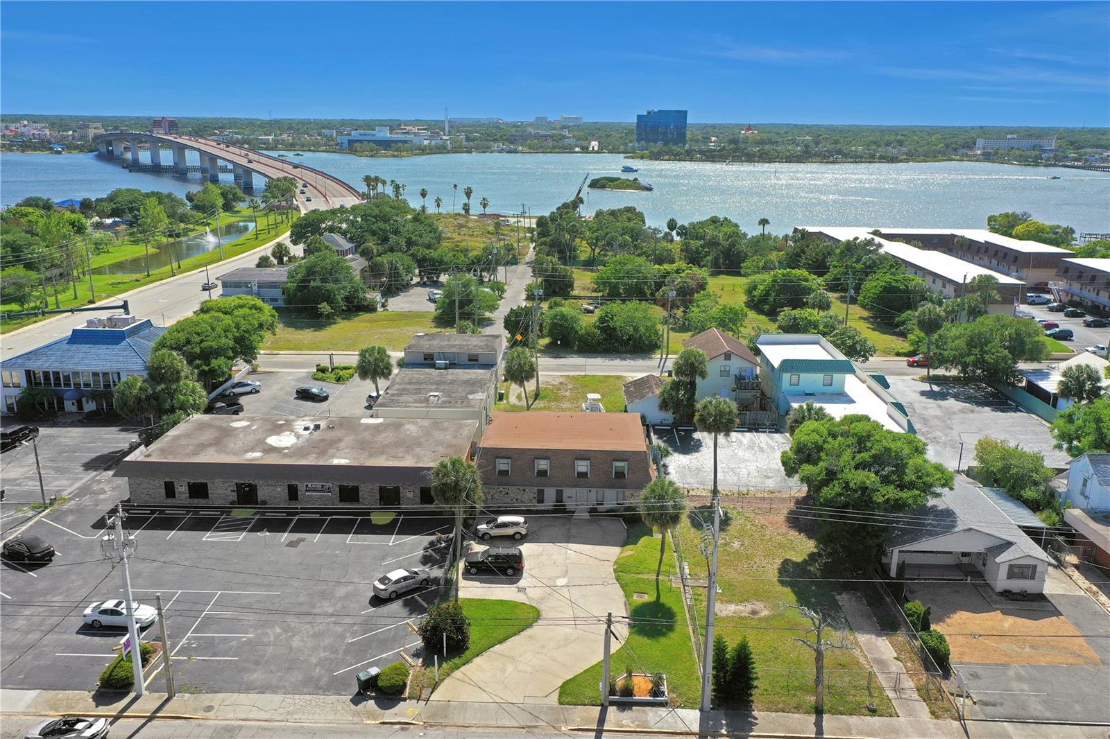 162 S PENINSULA DR, DAYTONA BEACH, FL — photo 11
