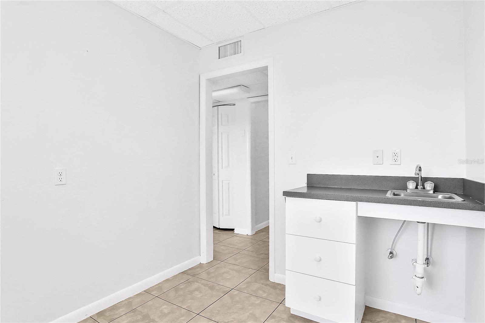162 S PENINSULA DR, DAYTONA BEACH, FL — photo 38