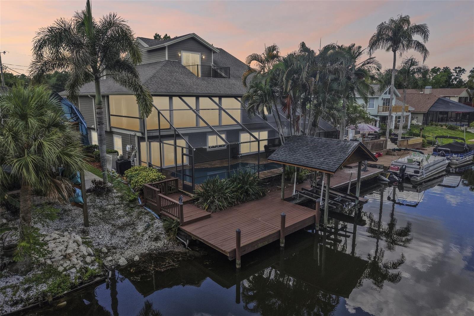 3157 N CANAL DR, PALM HARBOR, FL — photo 2
